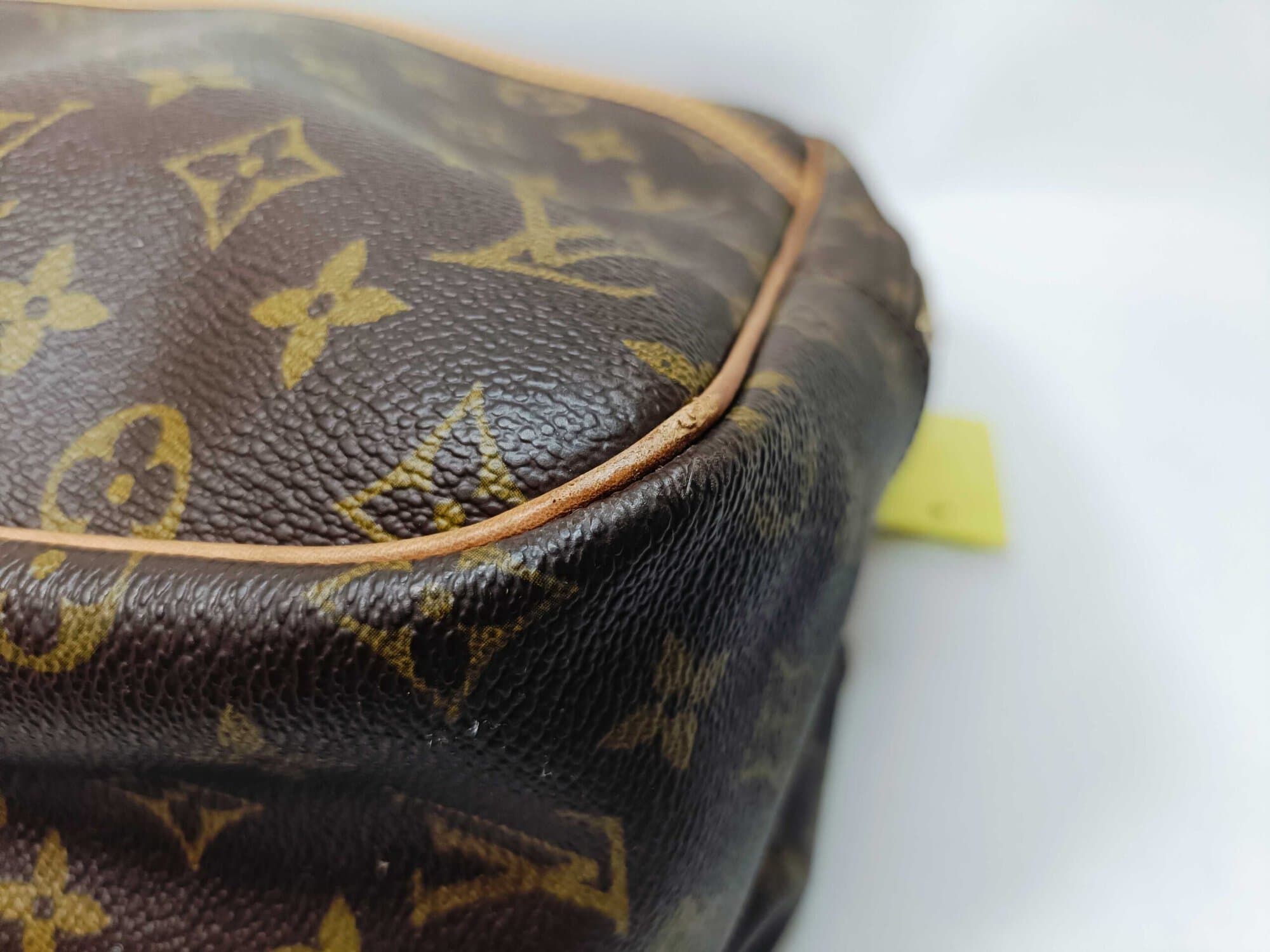 Louis Vuitton Monogram Canvas Reporter GM Messenger Bag, additional view 6