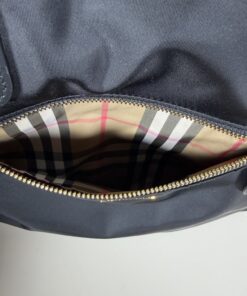 Burberry Black Nylon LG Zip Tote - Image 5