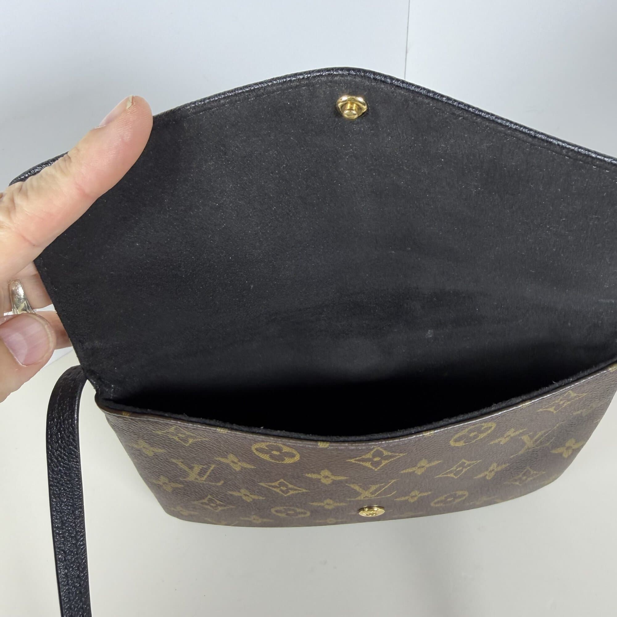 Louis Vuitton Monogram Noir Black Leather Twice Pochette Crossbody Bag - Image 12