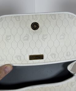 Vintage Christian Dior White Honeycomb Canvas Flap Shoulder Bag - Image 4