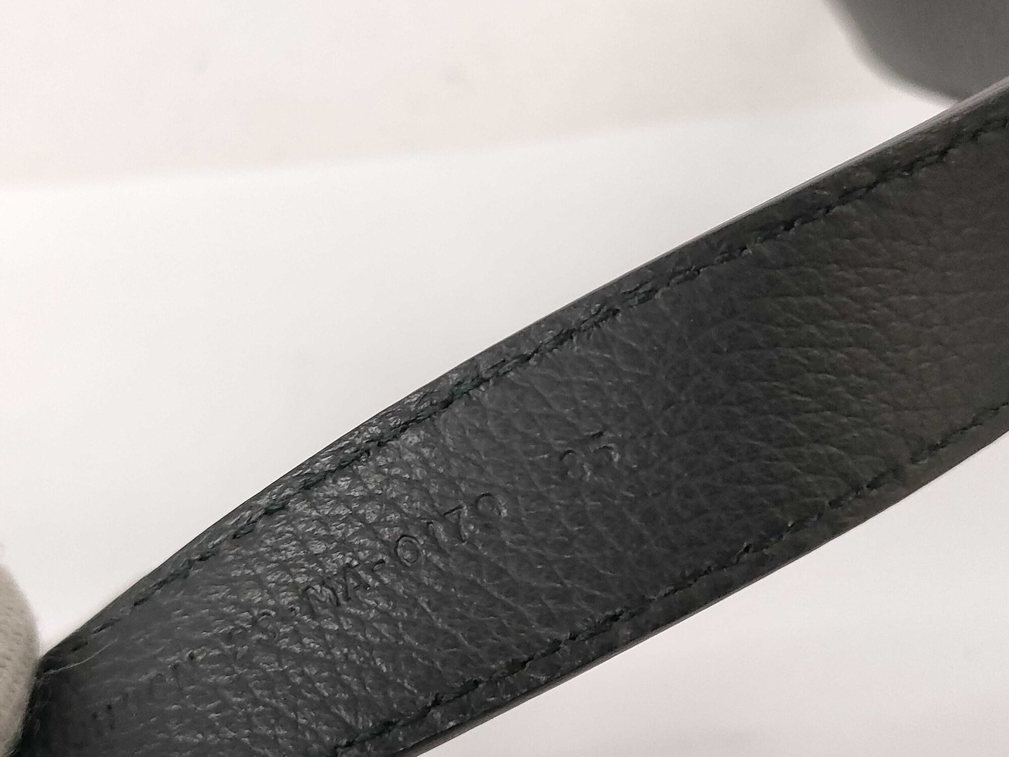Christian Dior Men's Matte Black CD Quick-Release Tactical Buckle Grained Leather Belt - Image 6