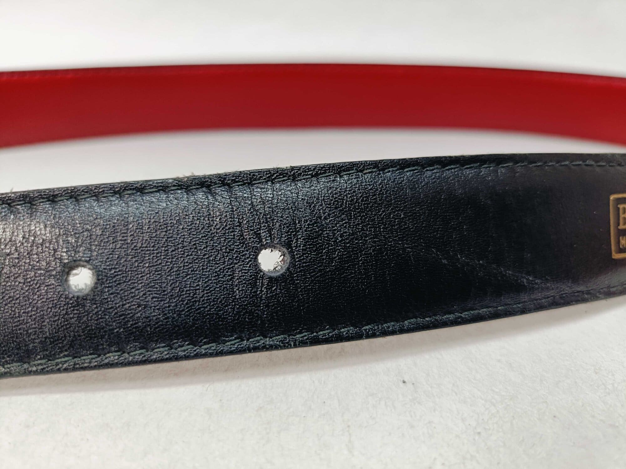 Bally Black & Red Reversible Grained Leather B-Logo Buckle Belt 70/28, additional view 7