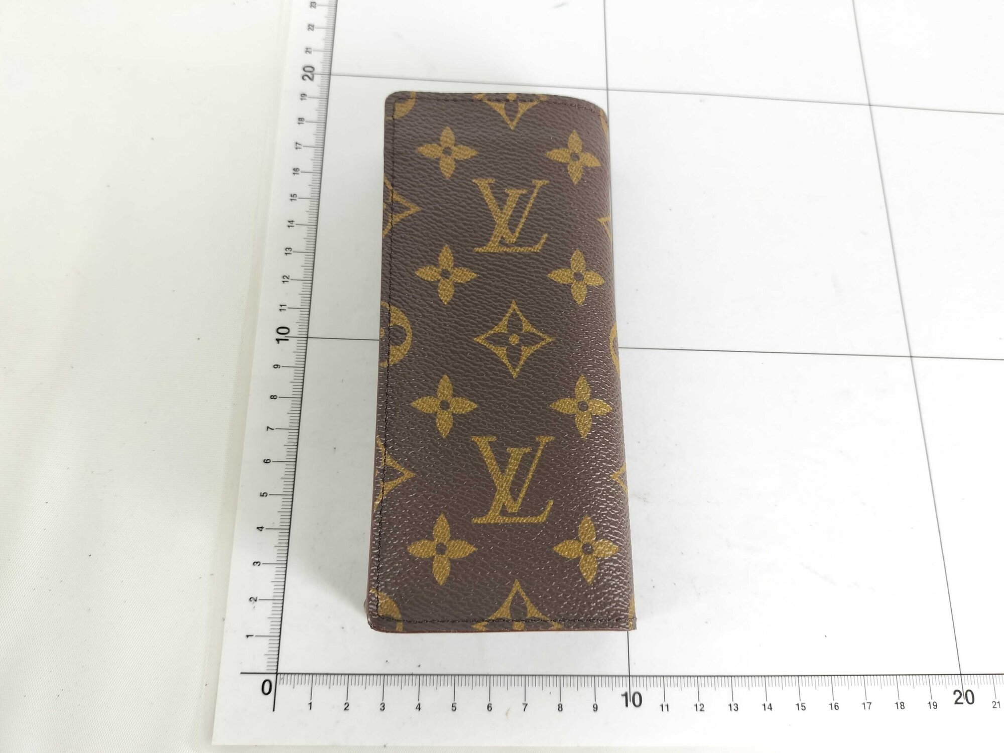 Louis Vuitton Monogram Canvas Etui Lunettes Flap Sunglasses Eyeglass Case - Image 9