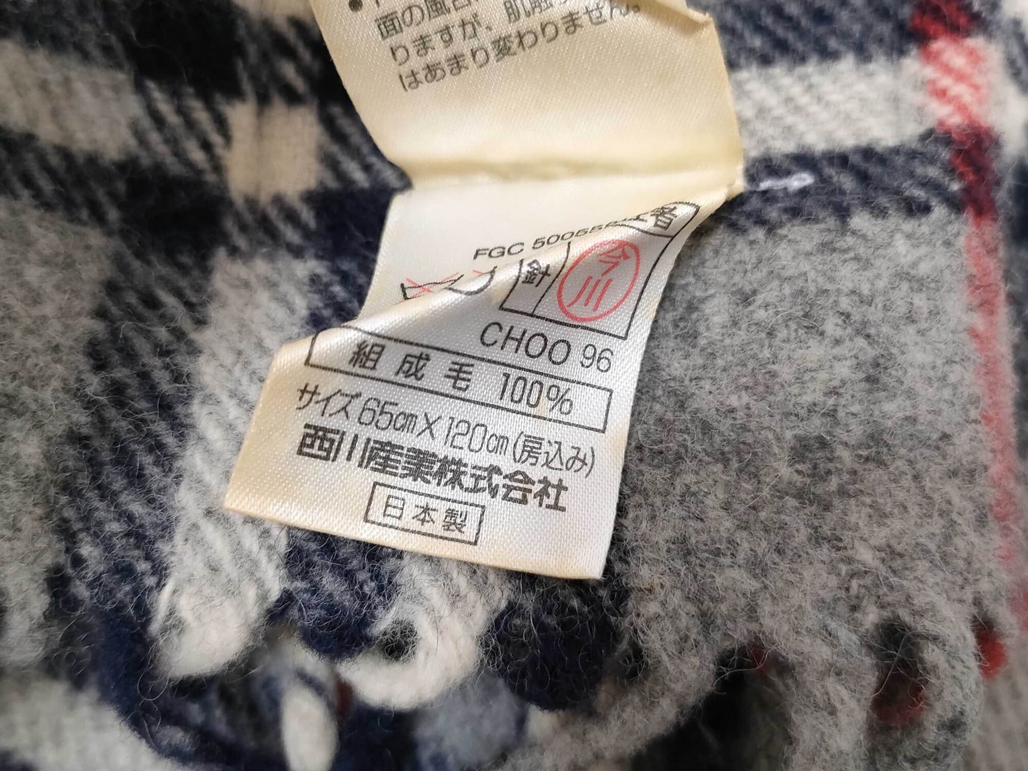 Vintage Burberrys of London Gray House Check 100% Pure Wool Oversized Scarf Shawl, additional view 5