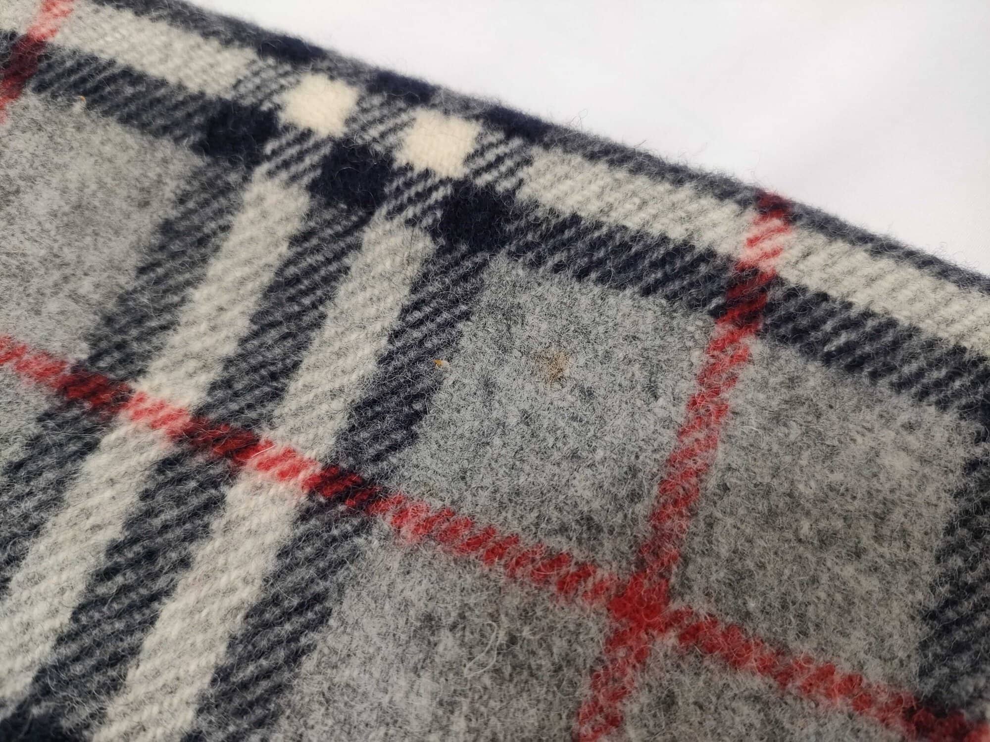 Vintage Burberrys of London Gray House Check 100% Pure Wool Oversized Scarf Shawl, additional view 7