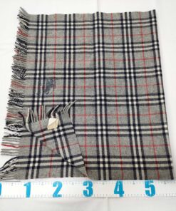 Vintage Burberrys of London Gray House Check 100% Pure Wool Oversized Scarf Shawl, additional view 3