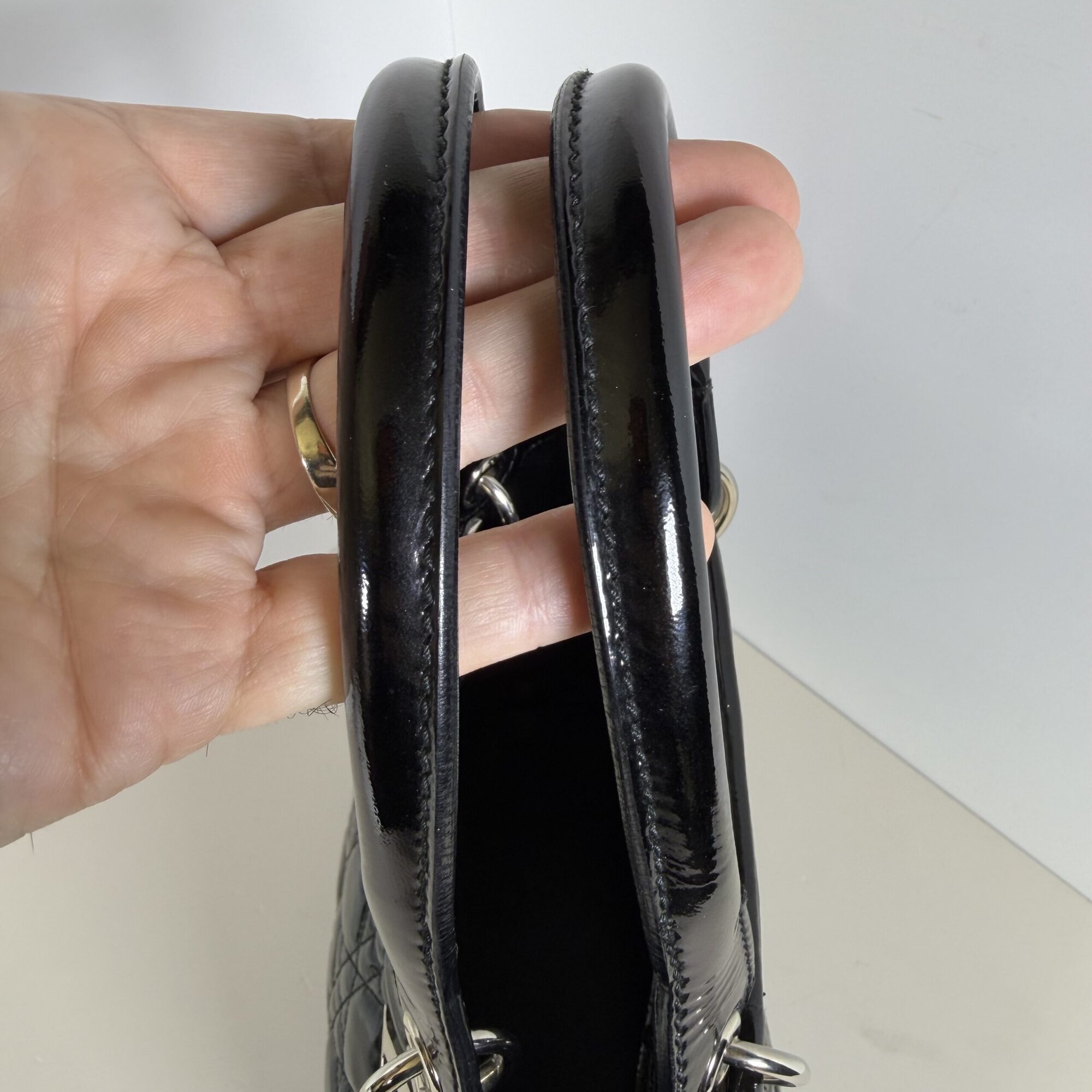 Dior Black Ultratglossy Patent Calfskin Cannage Medium Lady Dior Bag - Image 6