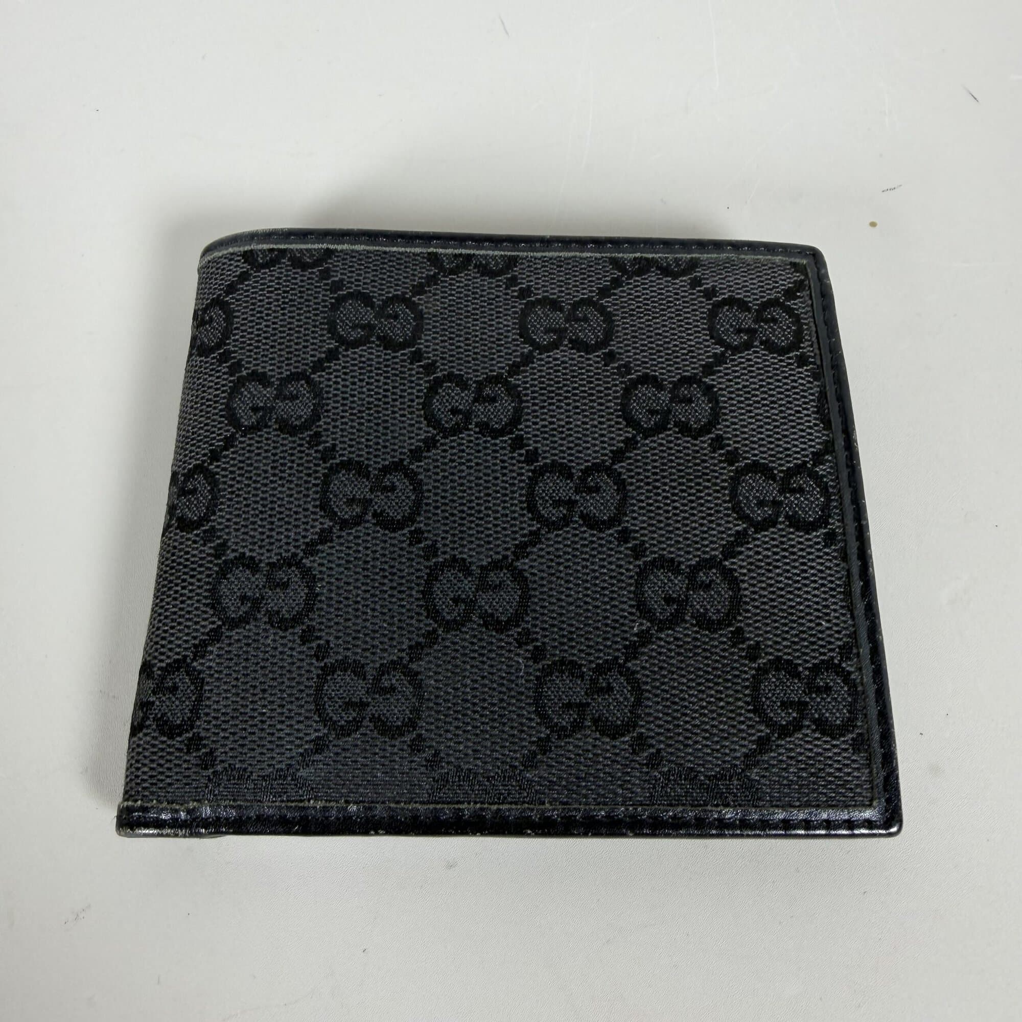 Gucci GG Canvas Bifold Coin Pocket Wallet Black